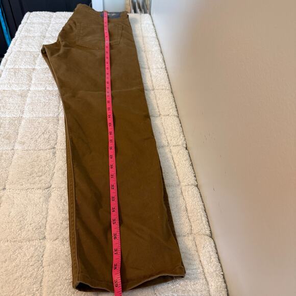 Dockers Mens 31 Slim Brown All Season Tech Jeans Stretch Timeless Casual - Picture 12 of 16